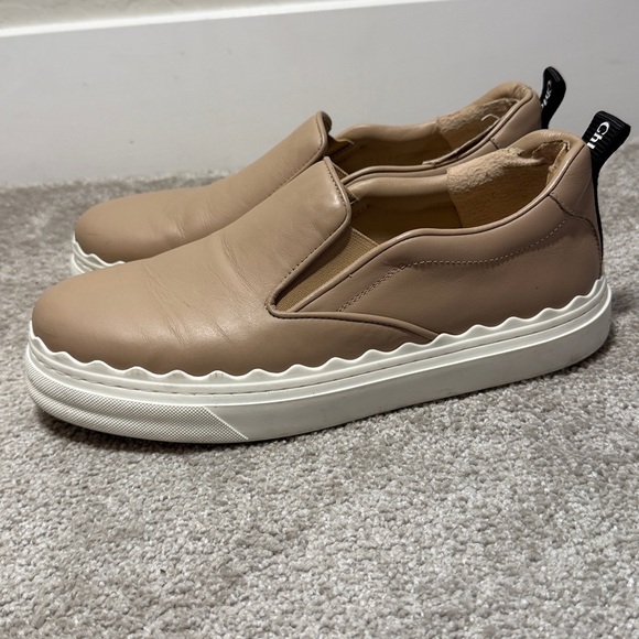 Chloe Lauren Scallop Detail Leather Sneakers Size 38 / US 7.5 - Picture 4 of 9
